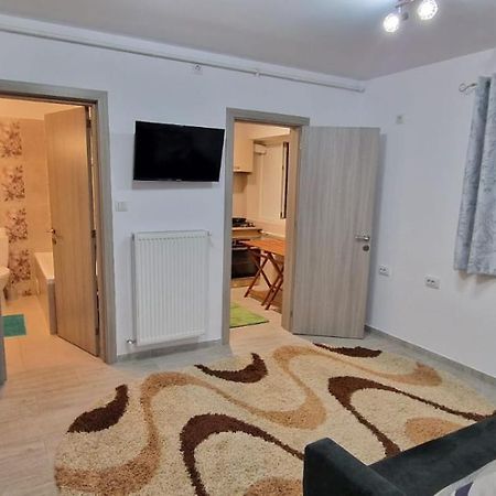 Apartament 3 Cam Grand Arena Bükreş Dış mekan fotoğraf